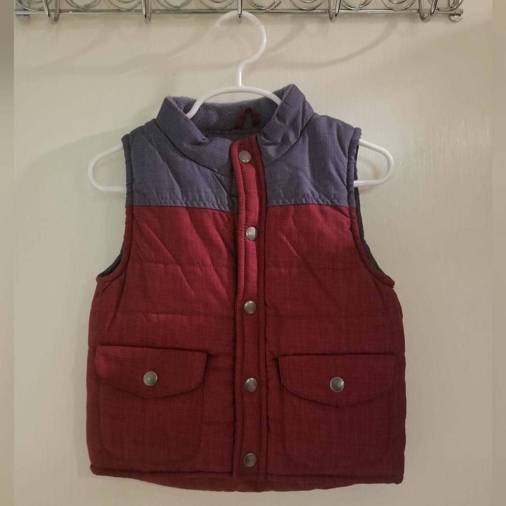Kids Size 3t Red and Navy Blue Quilted Vest